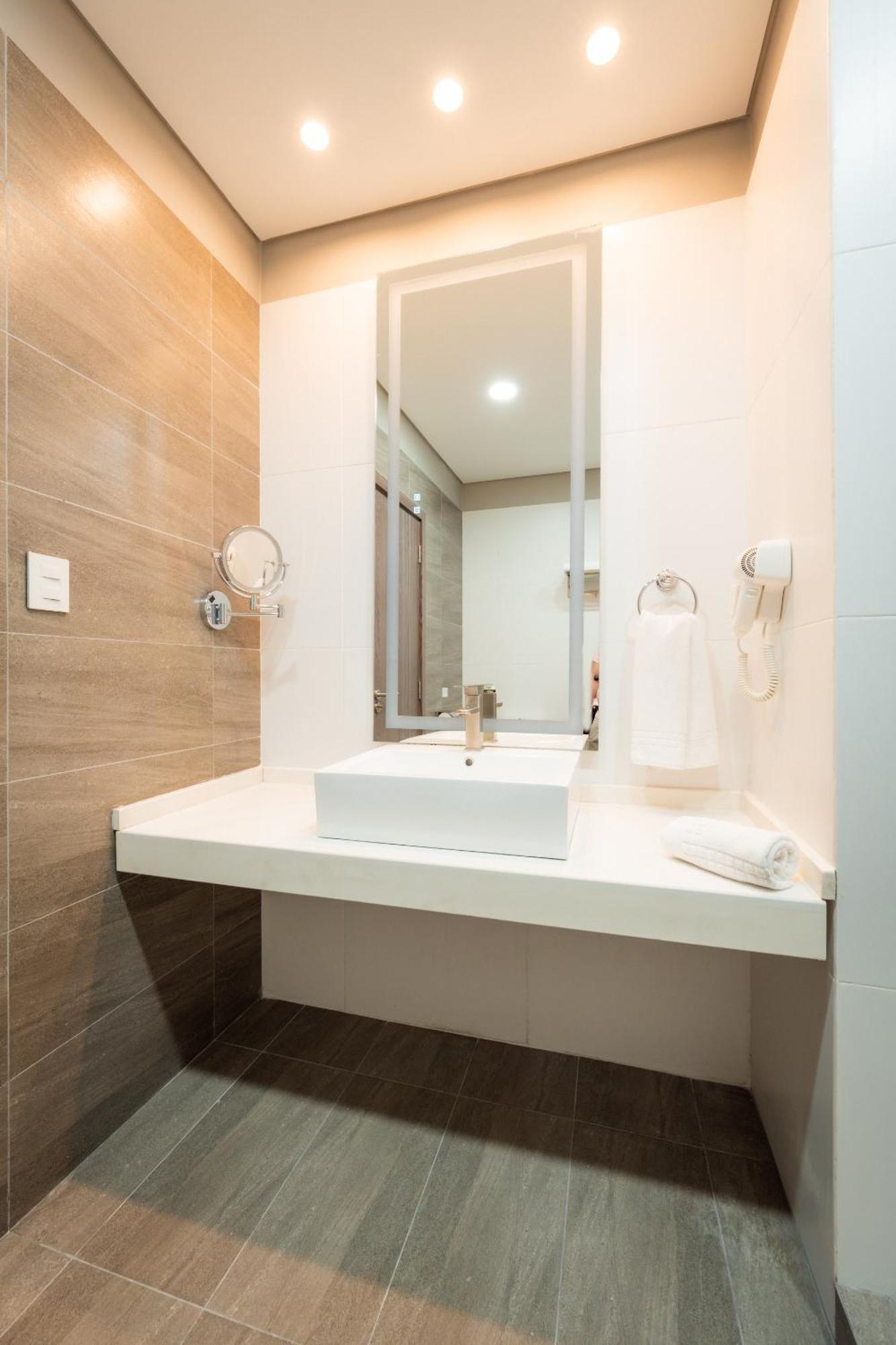 Hotel Tryp By Wyndham Asunción Esterno foto