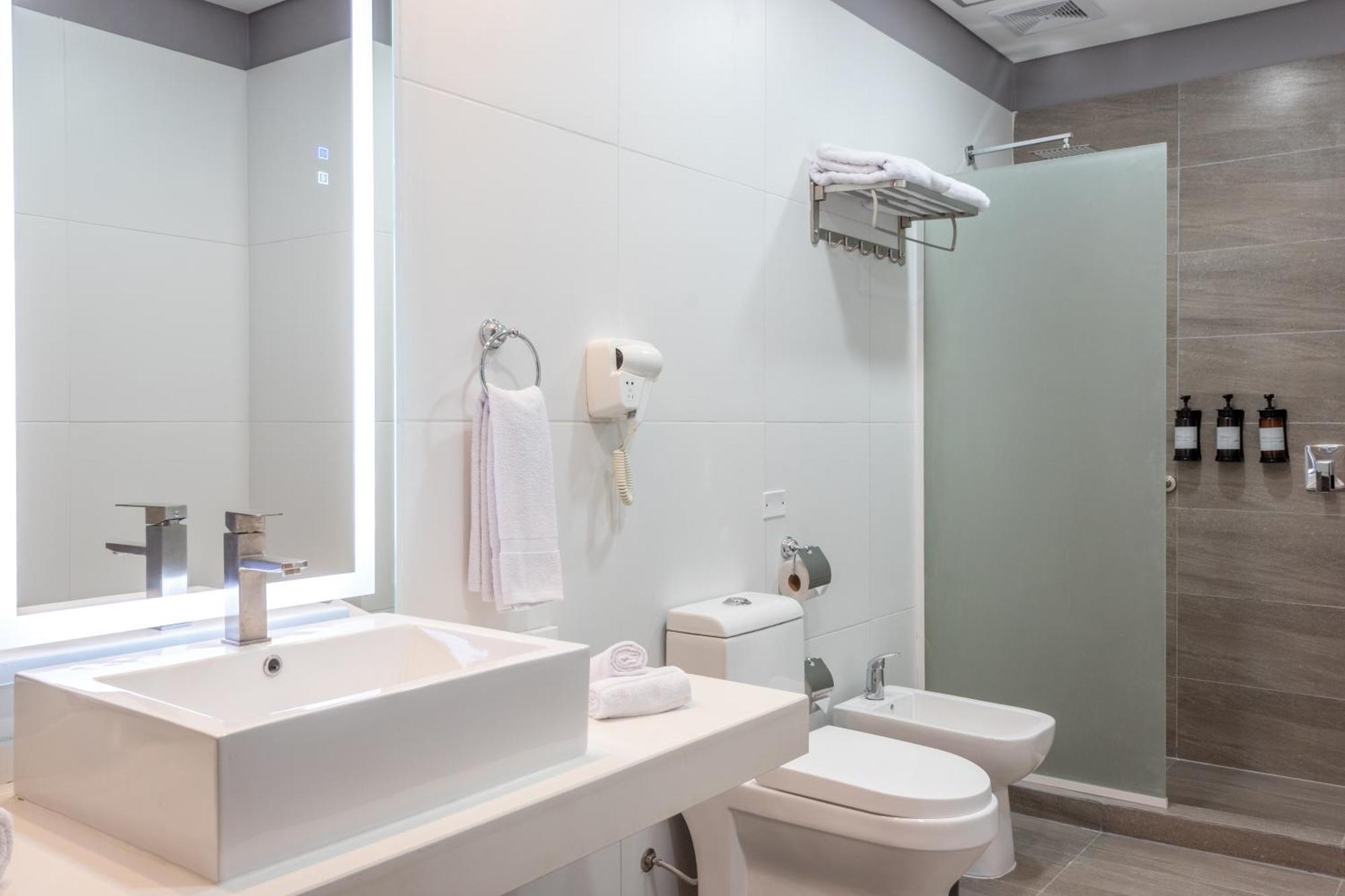 Hotel Tryp By Wyndham Asunción Esterno foto
