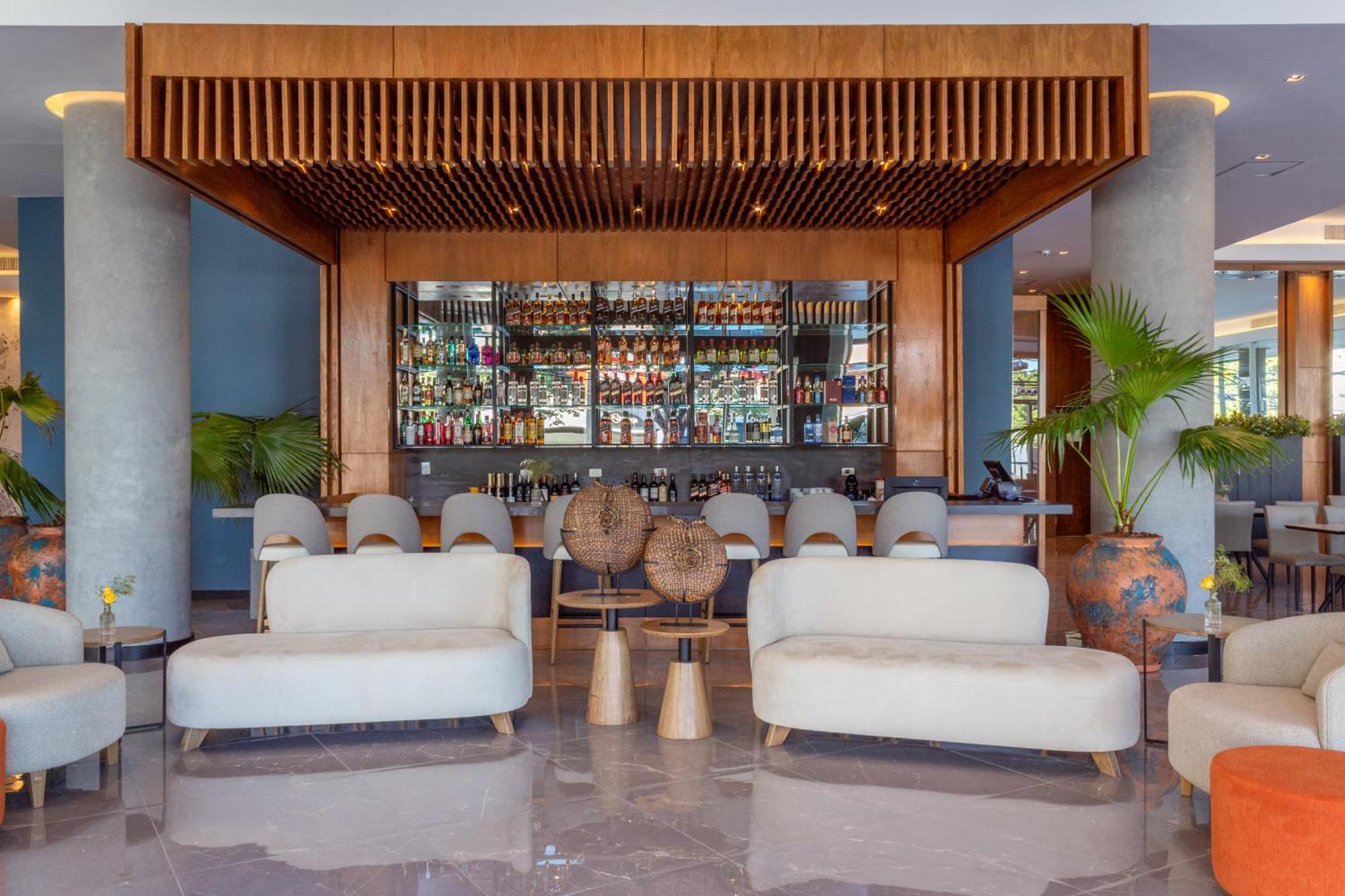 Hotel Tryp By Wyndham Asunción Esterno foto